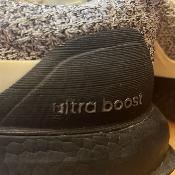 Oreo Adidas Ultra Boost - REPLICA - Picture 11 of 14